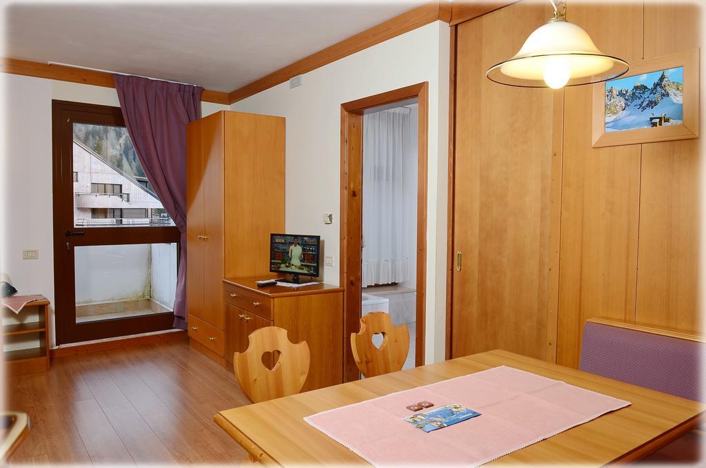 Ski Residence San Martino Di Castrozza Exteriör bild