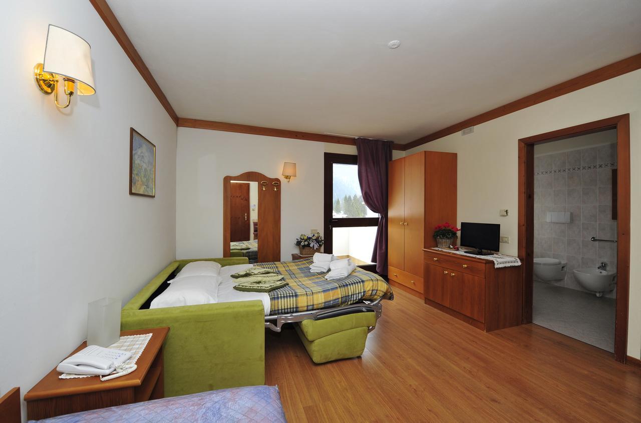 Ski Residence San Martino Di Castrozza Exteriör bild